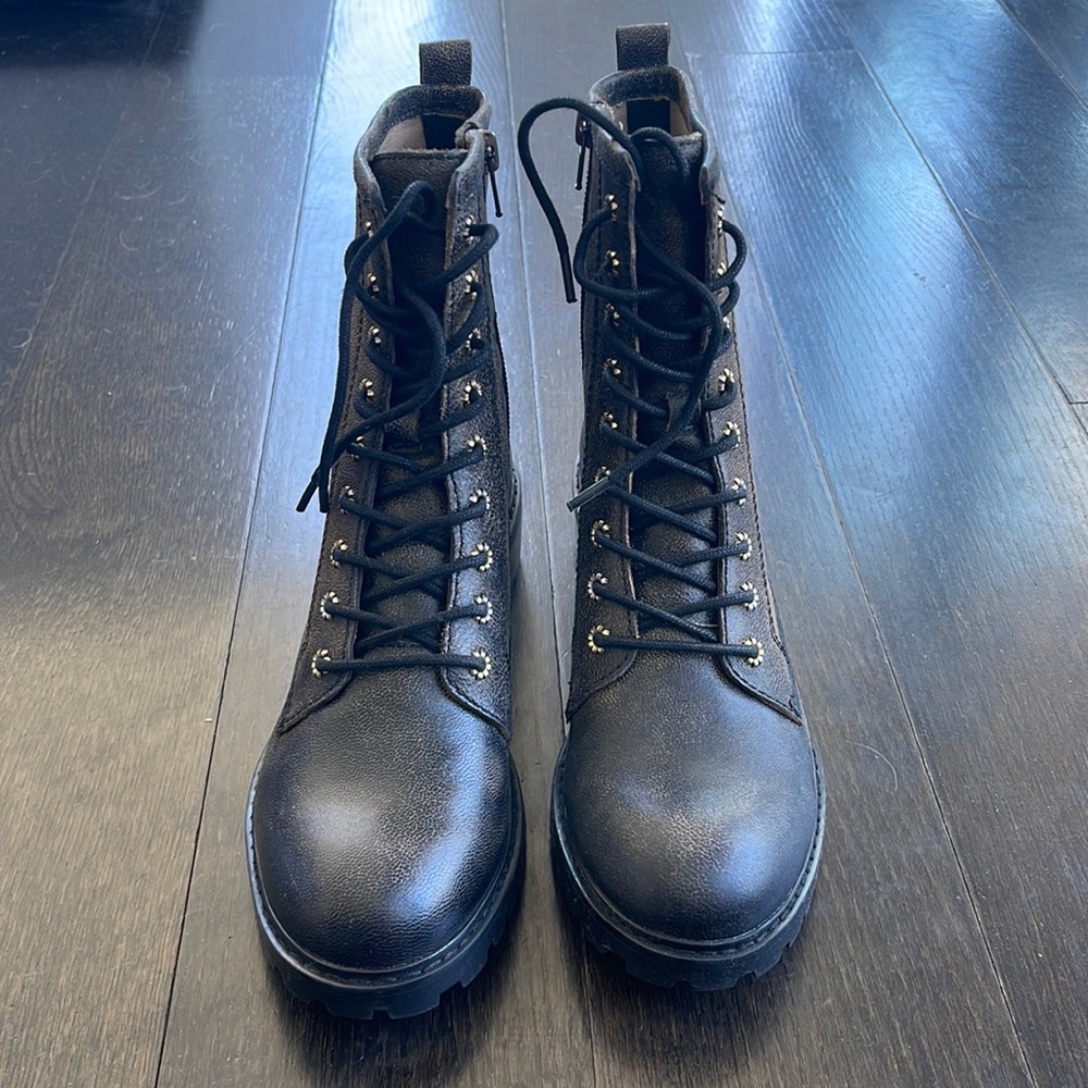 Brand new Frye boots